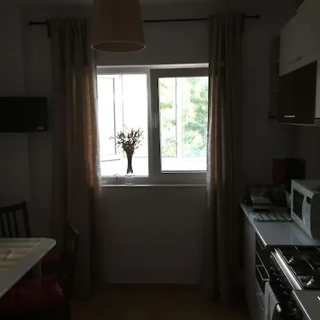 Cozy 2 Close To The Center With Huge Balcony Apartament
