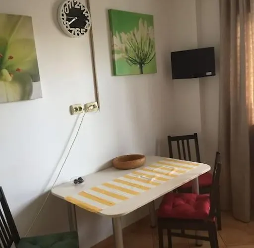 Cozy 2 Close To The Center With Huge Balcony Apartment Bucharest