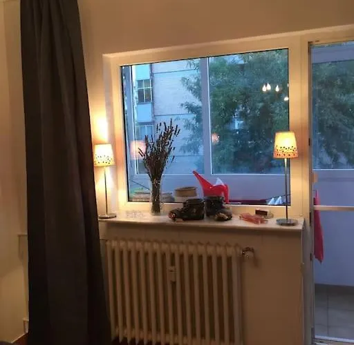 Cozy 2 Close To The Center With Huge Balcony Apartment